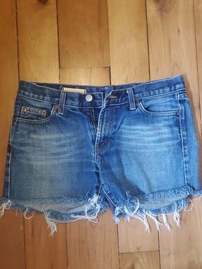 RED ENGINE  Women's Frayed Hem Blue Denim Shorts VINT.